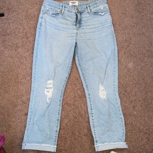 Levi’s womens mid rise slim cropped boyfriend jean